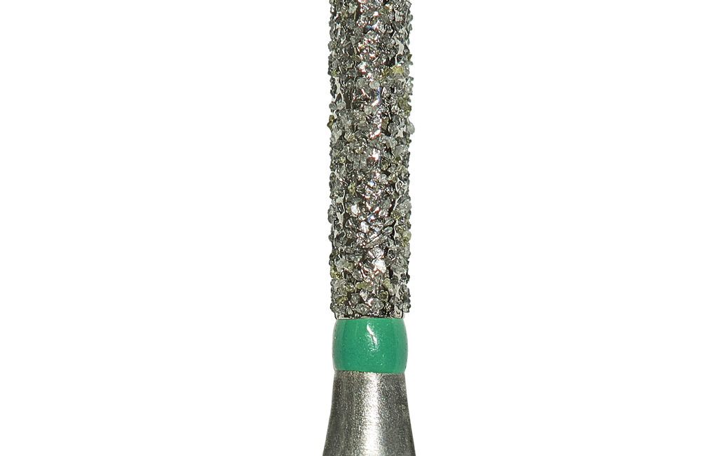 Die Diamanten Serie von TriHawk mit hervorragender Schleifleistung bietet die ideale Lösung für das Trepanieren und Entfernen von Kronen aus Zirkondioxid.